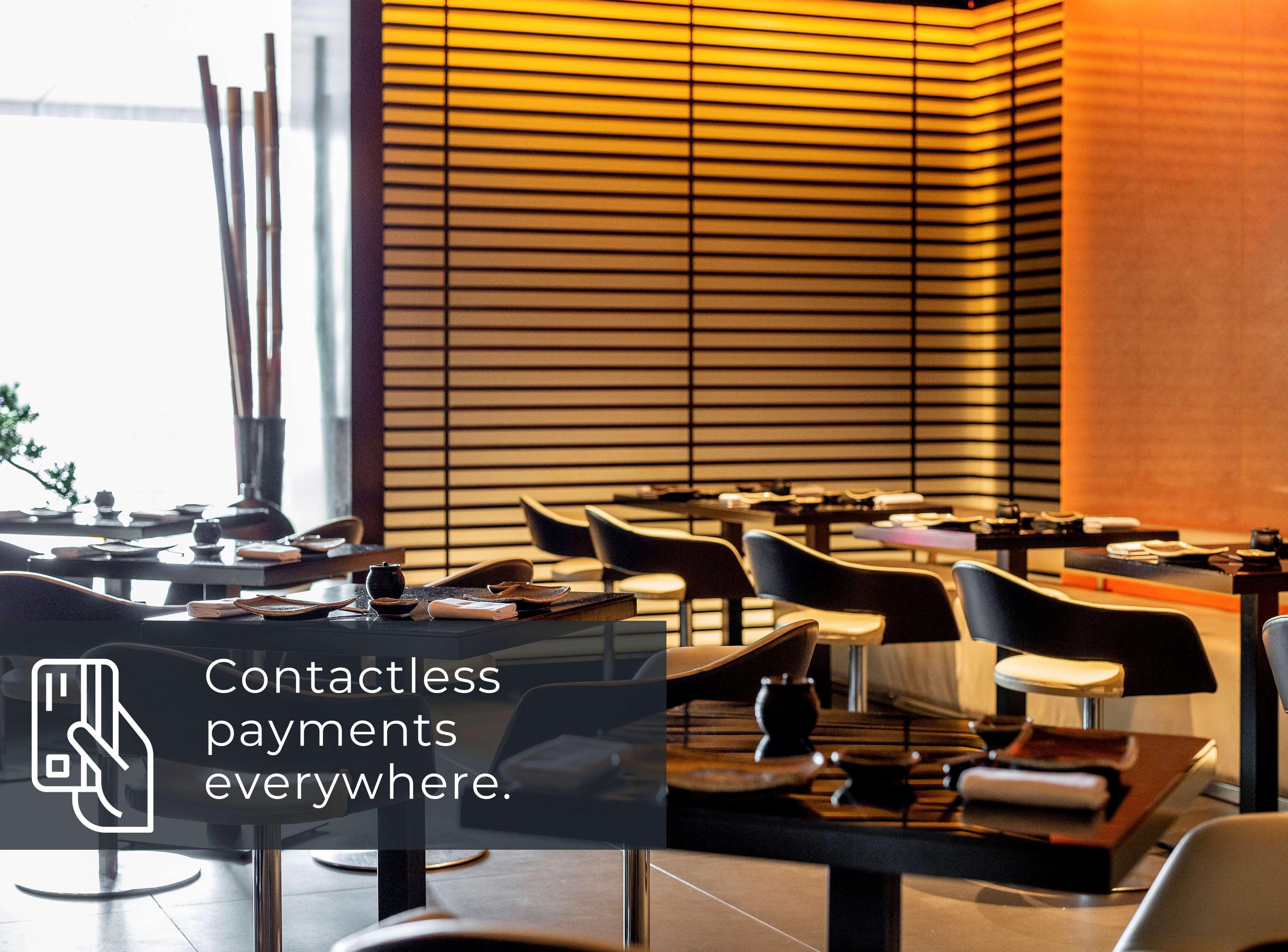 فندق بارك بلازا وستمنستر بريدج لندن المظهر الخارجي الصورة Contactless payment example