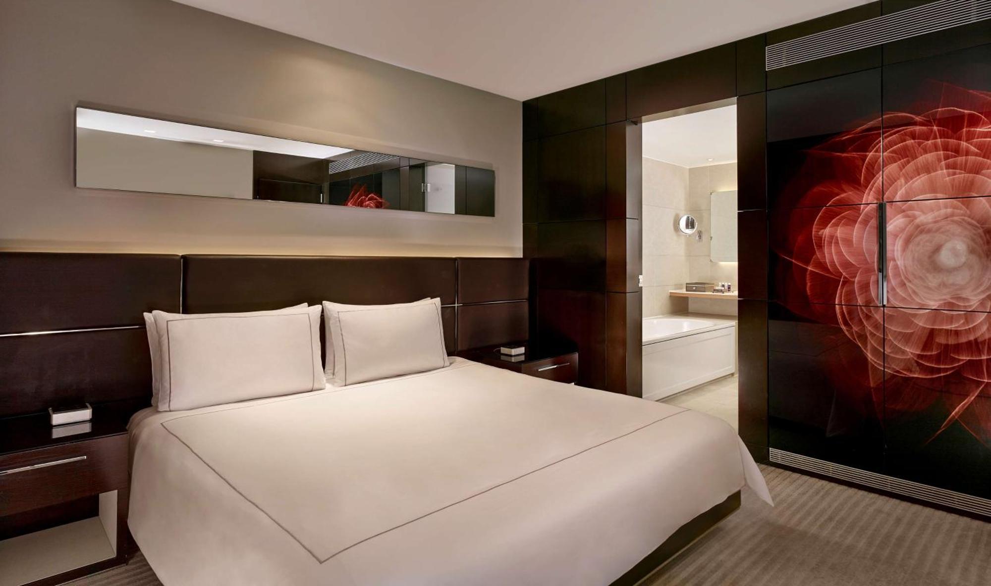 فندق بارك بلازا وستمنستر بريدج لندن المظهر الخارجي الصورة A room at the Mandarin Oriental, Bangkok