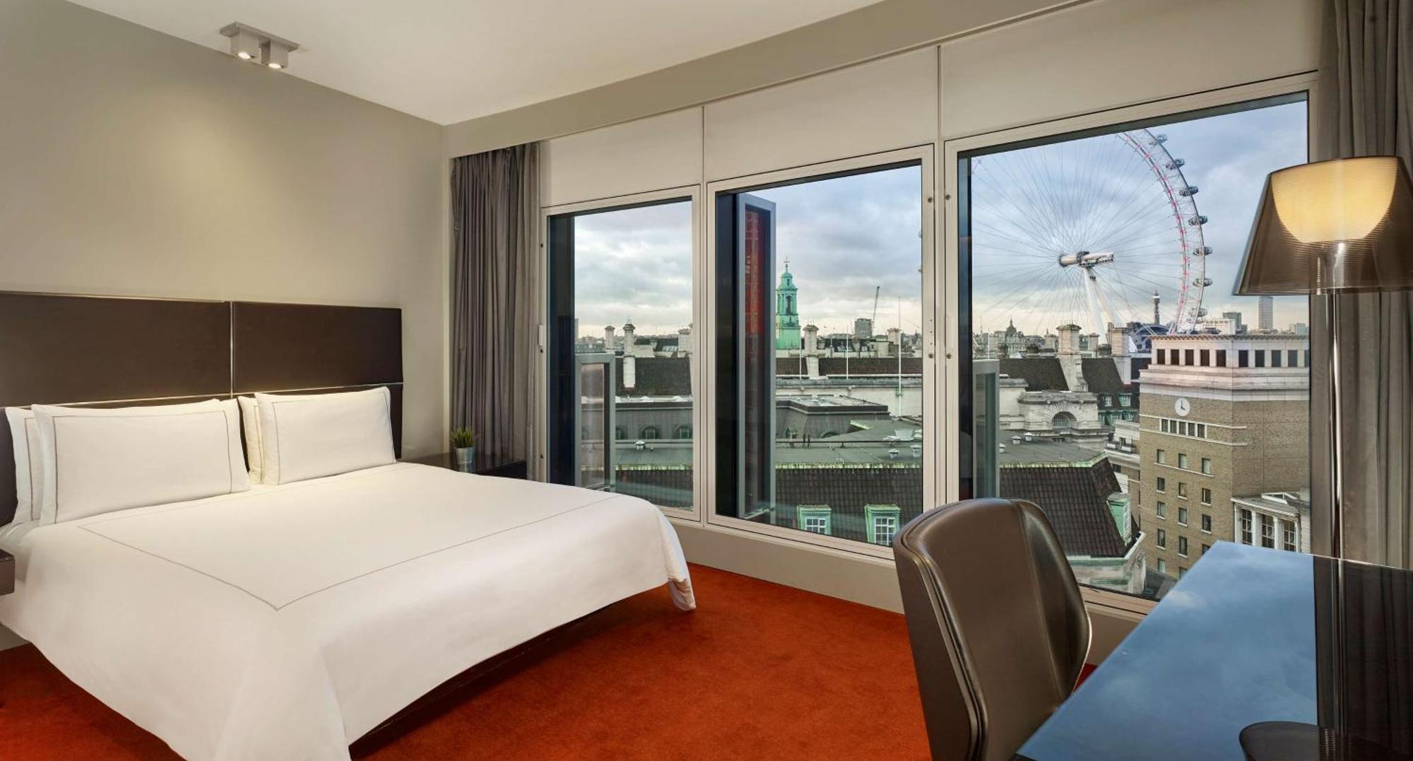فندق بارك بلازا وستمنستر بريدج لندن المظهر الخارجي الصورة The view from a room at the London West End